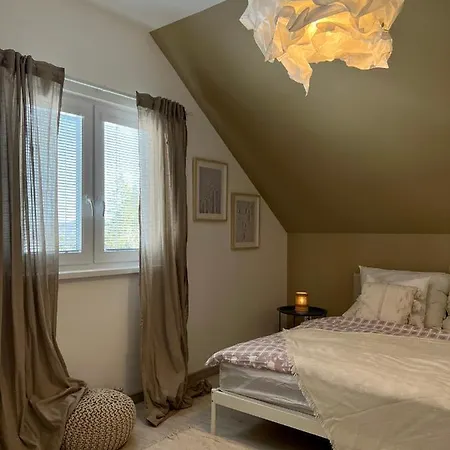 Domov Nad Jazerom 度假居