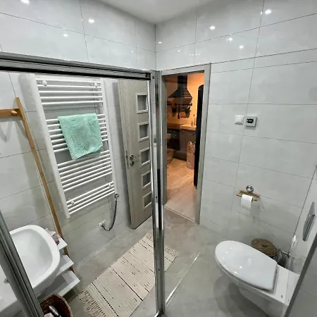 度假居 Domov Nad Jazerom