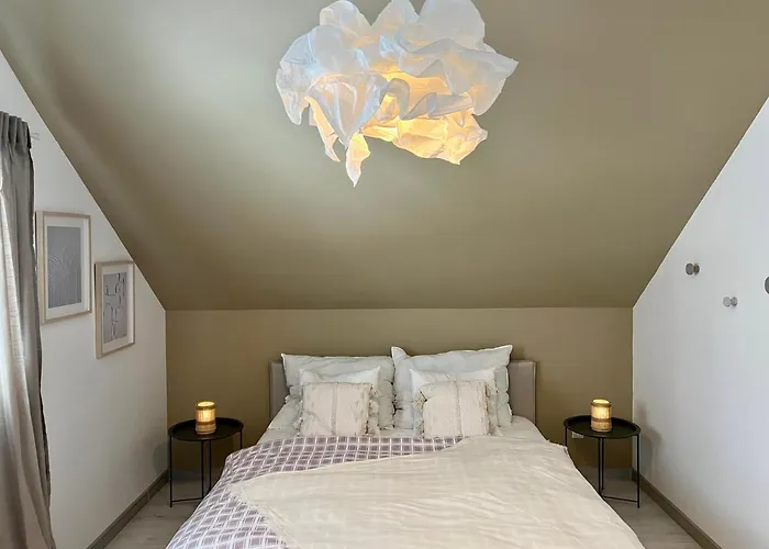 Domov Nad Jazerom בית נופש *